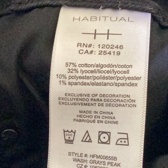 Habitual black Tess gray’s mid rise  tall. jeans sz 26 - Picture 3 of 7